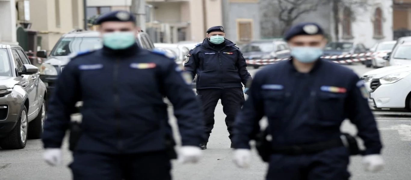 «Μασκοφόροι» ξανά στην Βουλγαρία: Υποχρεωτική μάσκα ξανά σε εσωτερικούς χώρους